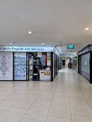 Lucky Plaza (D9), Retail #612952201